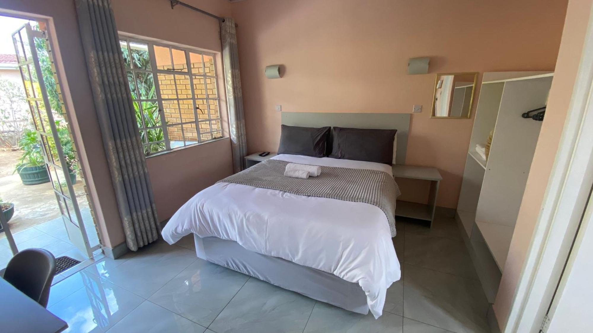 Lynns Guest House Bulawayo Zewnętrze zdjęcie