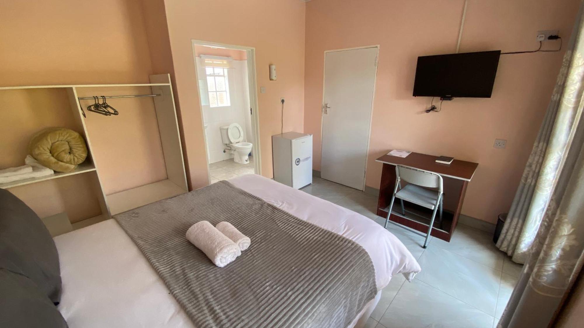 Lynns Guest House Bulawayo Zewnętrze zdjęcie