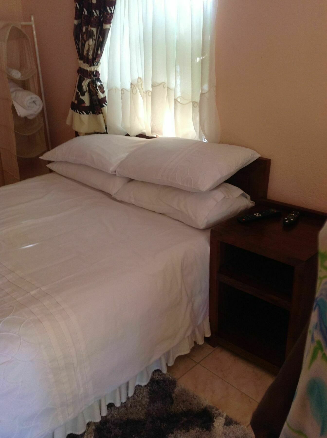 Lynns Guest House Bulawayo Zewnętrze zdjęcie